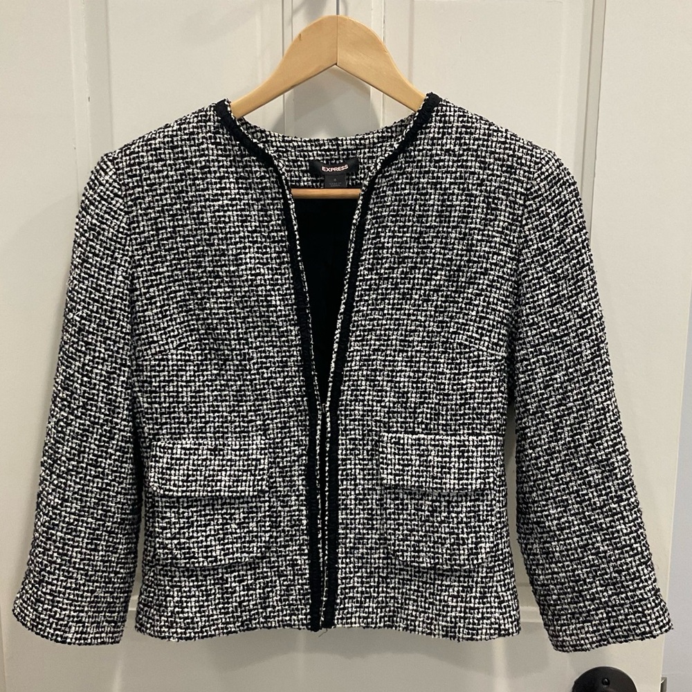 Express Women’s Black and White Tweed Jacket Size 4
